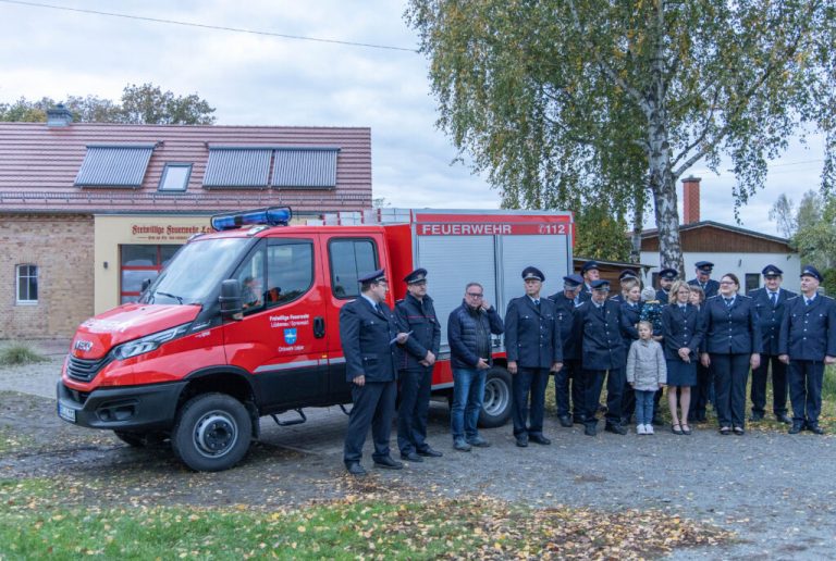 Leipe hat ein neues feuerwehrauto … und noch ein bisschen mehr