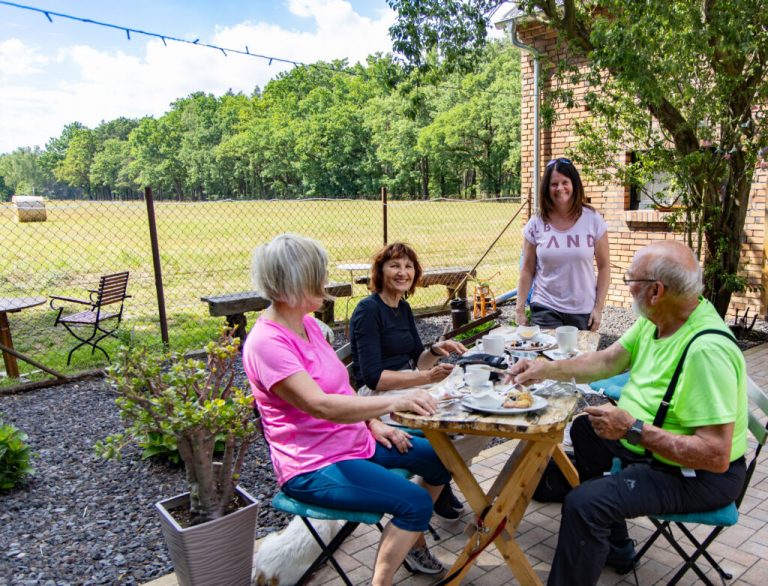 Von der „Schnapsidee“ zur Wirklichkeit – Fahrradcafé mit Feldblick